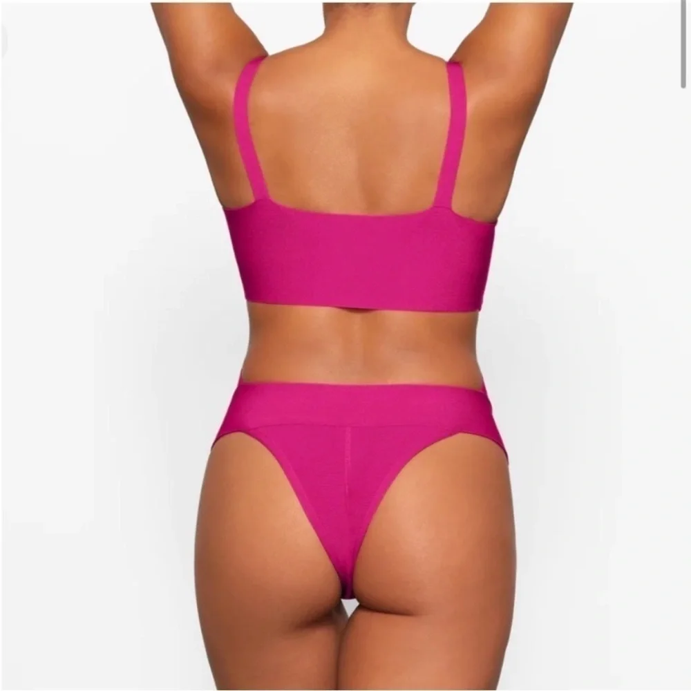 SKIMS knit monokini sz large and XL lollipop/pink 2 available
